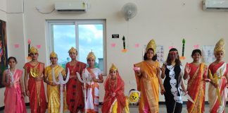 लखीसराय माउंट लिट्रा ज़ी स्कूल के प्रांगण में दुर्गा पूजा उत्सव